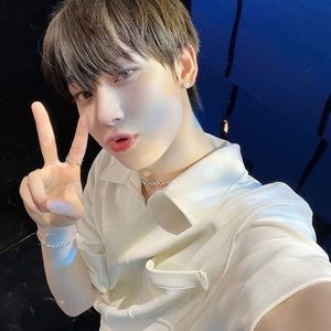 Meet your Posher, Kaylie